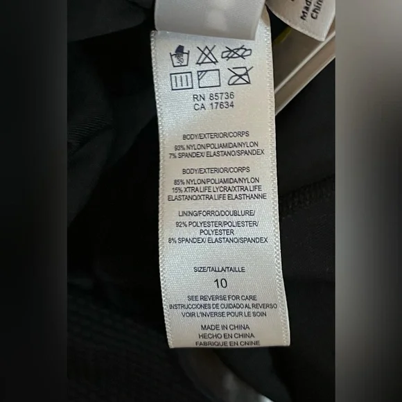 Beach House Pique Solid Black Olivia Princess Seam Swim Skort size 10 - Picture 11 of 12